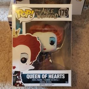 QUEEN OF HEART FUNKO POP